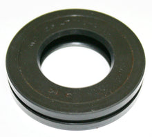 Lataa kuva Galleria-katseluun, Oil Pump Shaft Seal (73-0967)