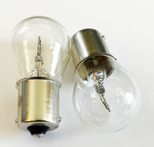 Lataa kuva Galleria-katseluun, Turn Signal Bulb ~ Single Filament ~ 12V / 23W ~ 1073 Bulb - Pk/2