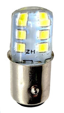 画像をギャラリービューアに読み込む, Double Filament Strobe LED Turn Signal Bulb Pk/2