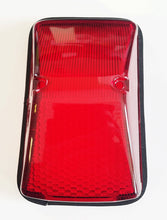 Lataa kuva Galleria-katseluun, Tail Light Lens (11-2170)