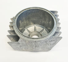 Lataa kuva Galleria-katseluun, Oil Filter Cover ~ Replaces Honda OEM 15411-300-010 (15-3028)
