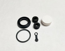 画像をギャラリービューアに読み込む, Suzuki Front Brake Caliper Rebuild Kit ~ (29-0079)