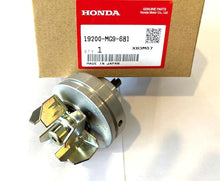 Ladda upp bild till gallerivisning, GL1000/1100/1200 Water Pump ~ Genuine Honda