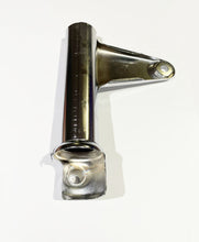 画像をギャラリービューアに読み込む, Left Front Fork Cover ~ Genuine Honda 51606-461-000 (99-5514)